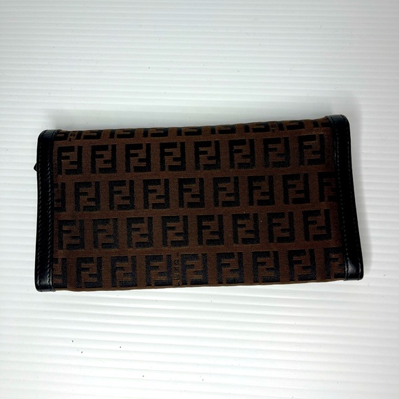 Fendi Black and Brown Monogram Wallet - Picture 1 of 7